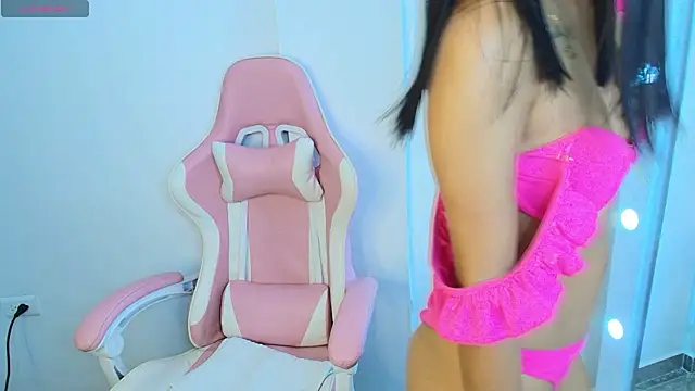 sweet dania  online show from March 2, 9:22 pm