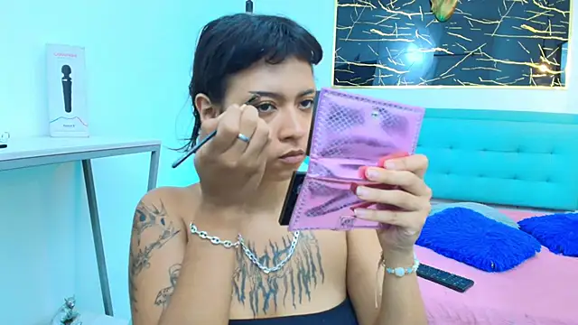 gabriela cortez online show from September 27, 12:32 pm