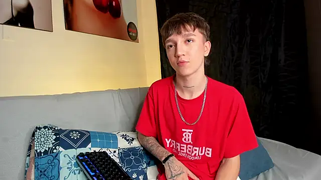 Snapshot of jeremy_salvatore chatting on January 17, 8:24 am jeremy salvatore online show from January 17, 8:24 am