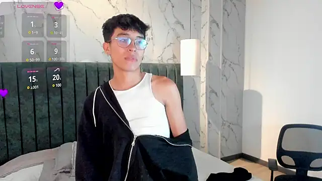 tim  fox online show from February 21, 3:43 pm