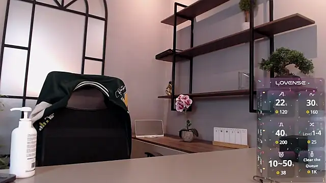 tim  fox online show from March 4, 10:49 pm