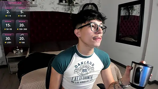 tim  fox online show from October 14, 11:22 am