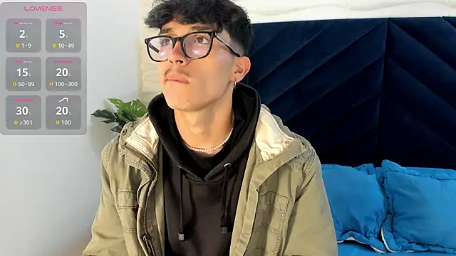 tim  fox online show from November 6, 12:06 pm