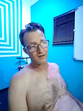 Snapshot of itsmeyes69 chatting on January 17, 8:33 pm itsmeyes69 online show from January 17, 8:33 pm