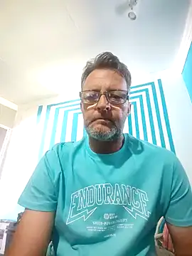 Snapshot of itsmeyes69 chatting on February 4, 8:02 am itsmeyes69 online show from February 4, 8:02 am