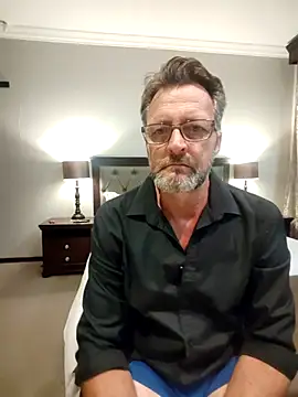 Snapshot of itsmeyes69 chatting on February 22, 11:35 pm itsmeyes69 online show from February 22, 11:35 pm