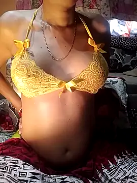 Snapshot of SANA-LEONI chatting on January 13, 6:06 am SANA-LEONI online show from January 13, 6:06 am