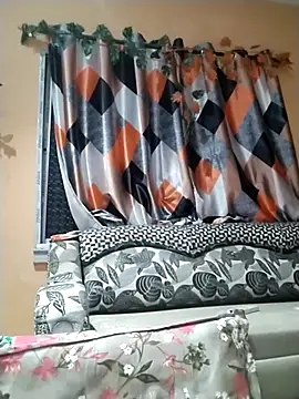 Snapshot of SANA-LEONI chatting on June 15, 3:25 pm SANA-LEONI online show from June 15, 3:25 pm