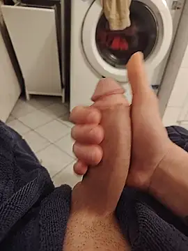 StirringOomph online show from March 7, 11:35 pm