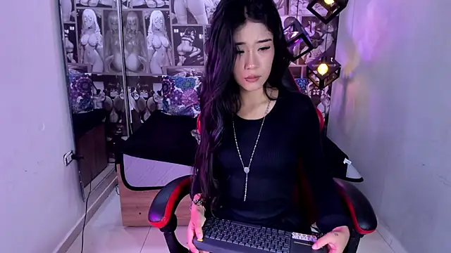 Snapshot of Lil_ceyy chatting on September 30, 7:19 pm Lil ceyy online show from September 30, 7:19 pm