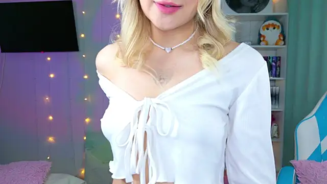 Mercedes Robinson online show from December 5, 4:21 am