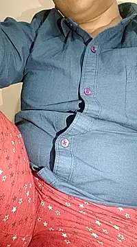 Snapshot of opkiller901 chatting on January 8, 3:39 pm opkiller901 online show from January 8, 3:39 pm