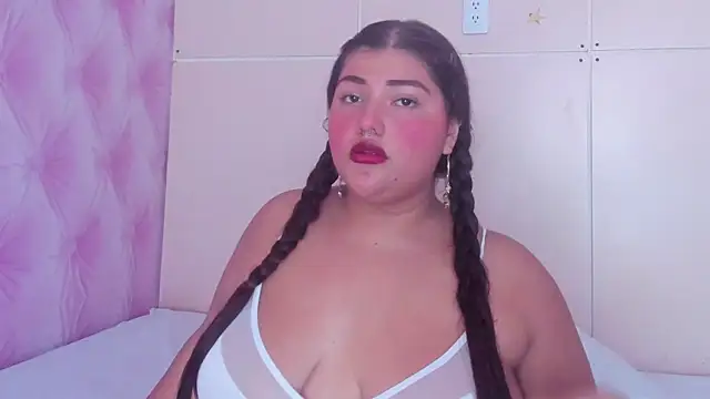 TaniaBellini online show from February 21, 12:17 pm