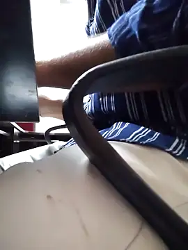 braveman999 online show from November 29, 11:13 am