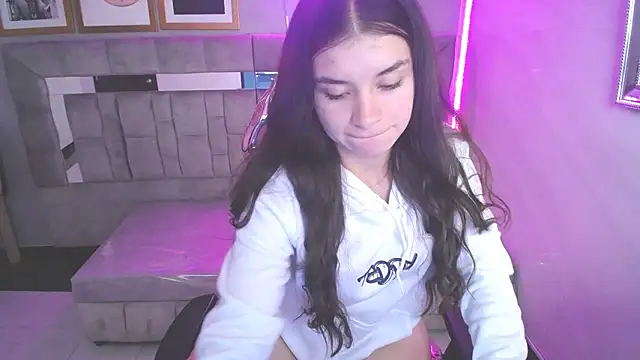 Sarita v  online show from January 28, 12:54 pm