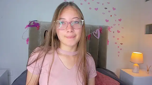 Dahlia Rousse online show from March 15, 7:59 pm