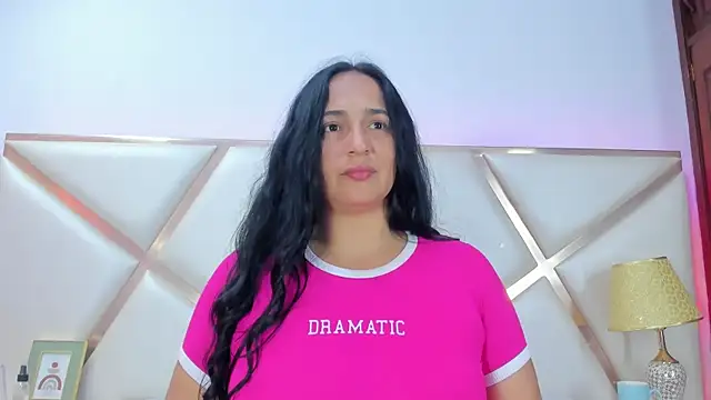 LucineArias online show from February 17, 8:04 pm