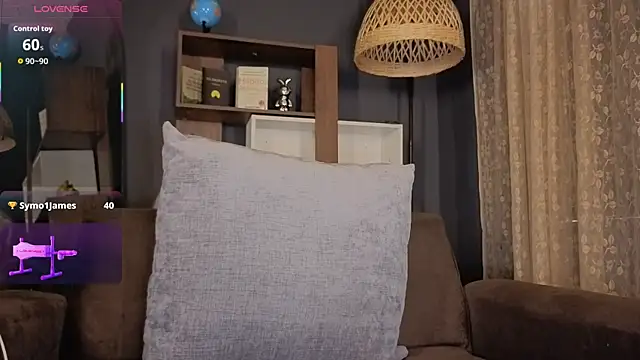 Miah Lorens online show from April 8, 3:56 pm