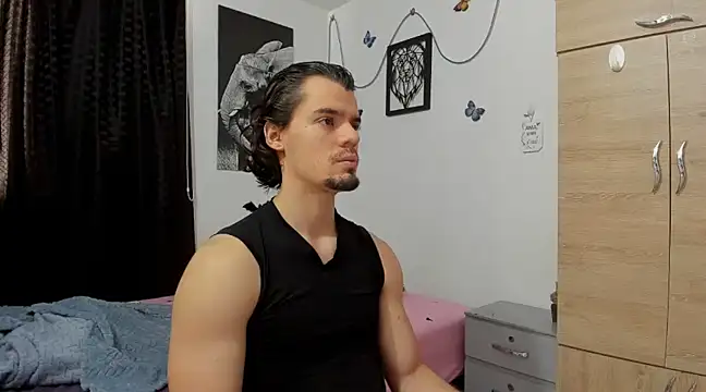 maxi styles online show from February 14, 7:54 pm