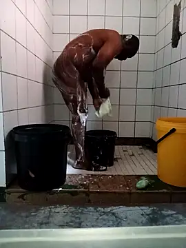 Snapshot of Dube501 chatting on September 17, 6:04 am Dube501 online show from September 17, 6:04 am