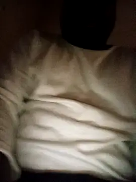 Snapshot of Dube501 chatting on October 6, 4:43 am Dube501 online show from October 6, 4:43 am