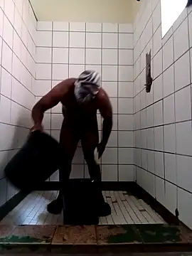 Snapshot of Dube501 chatting on December 19, 10:33 am Dube501 online show from December 19, 10:33 am