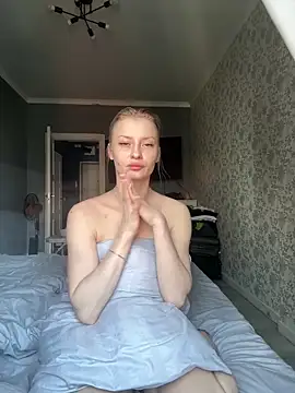 BeatriceXCute online show from February 18, 7:32 am