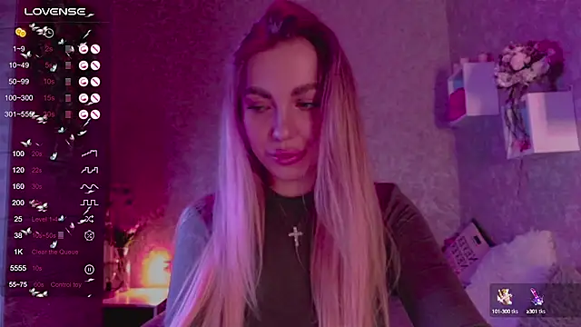 Mika Rayy online show from March 22, 5:52 pm