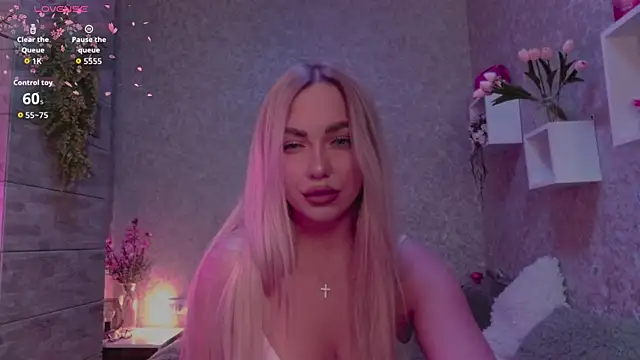 Mika Rayy online show from September 11, 3:34 pm