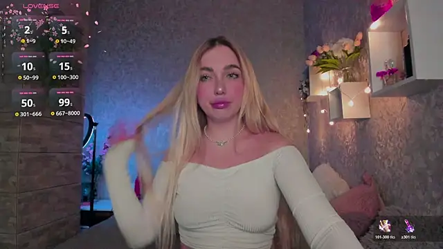 Mika Rayy online show from November 19, 8:42 pm