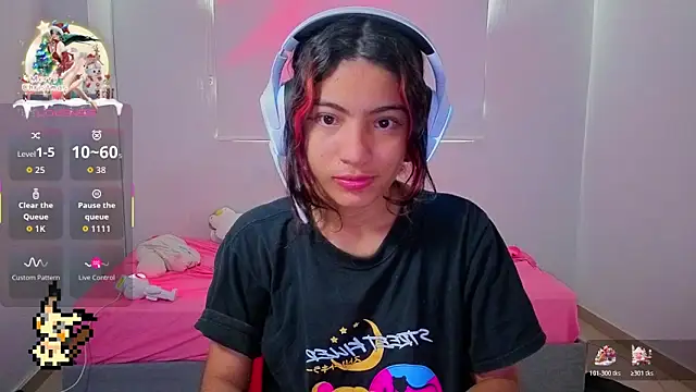 Lovelyamyy online show from December 4, 8:17 pm