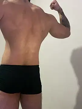 Snapshot of Lucasfit24 chatting on February 7, 2:19 am Lucasfit24 online show from February 7, 2:19 am