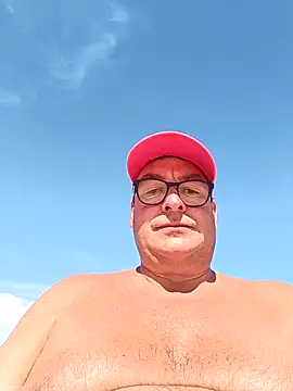 Snapshot of MountJohnXL chatting on January 26, 2:30 pm MountJohnXL online show from January 26, 2:30 pm