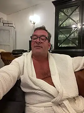 MountJohnXL online show from April 10, 10:14 pm