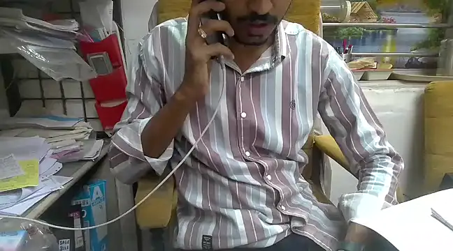 Snapshot of cute_modell chatting on February 7, 1:53 pm cute modell online show from February 7, 1:53 pm