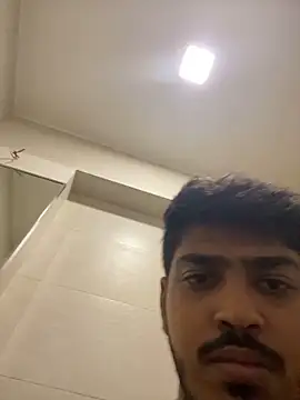 Snapshot of cute_modell chatting on October 17, 4:42 pm cute modell online show from October 17, 4:42 pm