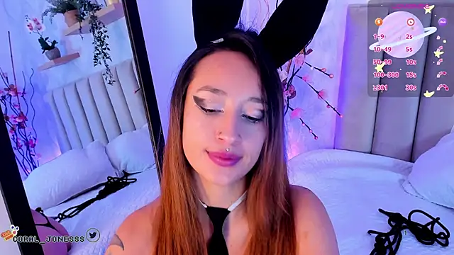 coral jonesss online show from February 8, 1:54 pm