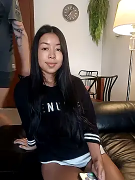 AsianTeen-BigBoops online show from January 14, 5:30 am