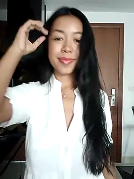 AsianTeen-BigBoops online show from March 14, 7:15 am