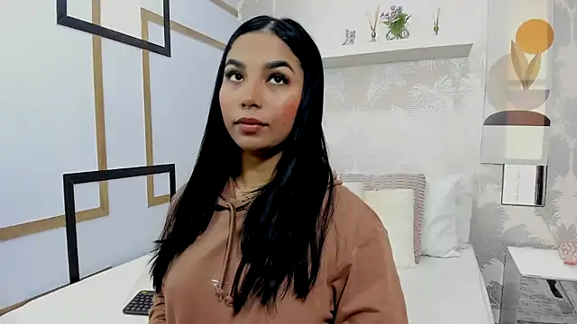 CharlotteGraay online show from October 8, 7:44 pm