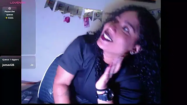Snapshot of leslycarsson chatting on October 6, 2:09 am leslycarsson online show from October 6, 2:09 am