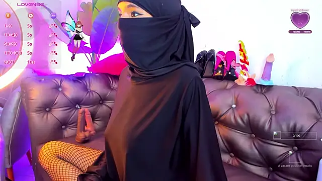 azahara faraah online show from September 16, 3:02 pm