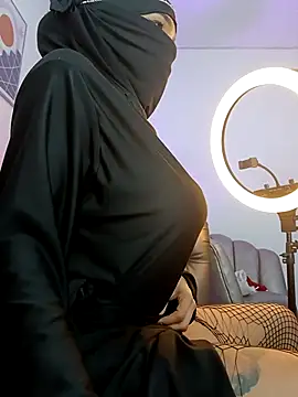 azahara faraah online show from October 13, 6:19 pm