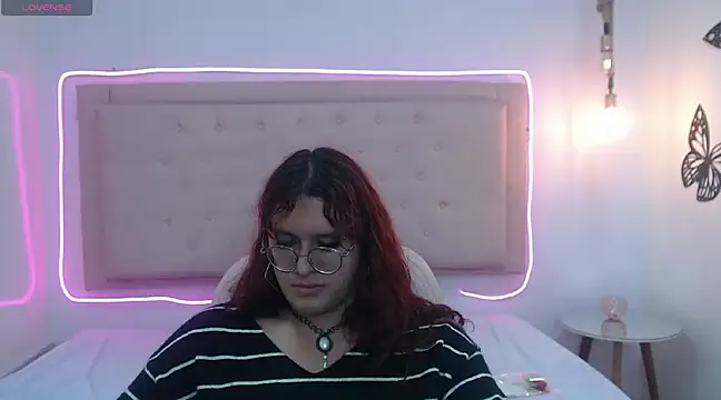 kathepickmanx online show from March 9, 9:46 am