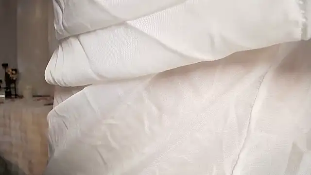 Hey-Cute online show from February 9, 5:01 pm