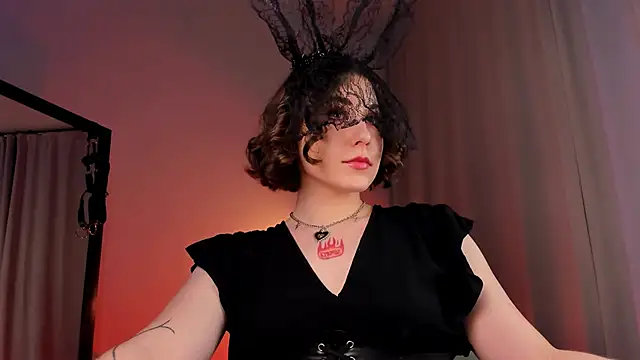 Eva Moss  online show from March 14, 3:48 am