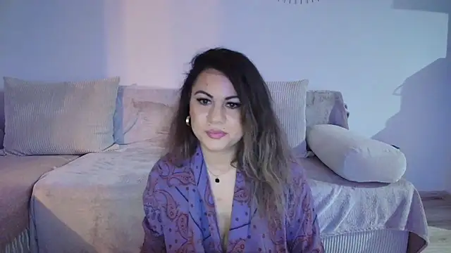 VixenVibesX online show from March 13, 8:54 pm