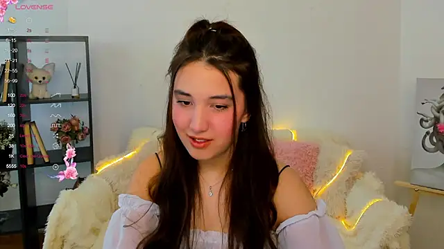 Snapshot of anna_elfi chatting on March 8, 2:45 am anna elfi online show from March 8, 2:45 am