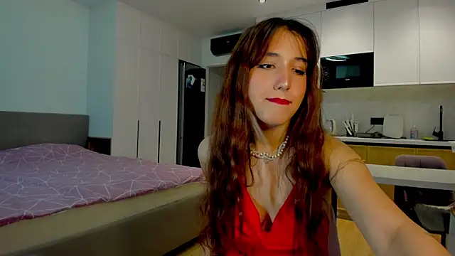 Snapshot of anna_elfi chatting on September 19, 2:18 pm anna elfi online show from September 19, 2:18 pm