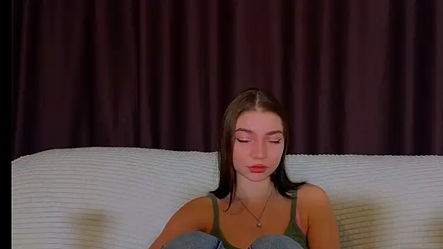 Snapshot of CassJonn chatting on February 10, 6:13 pm CassJonn online show from February 10, 6:13 pm